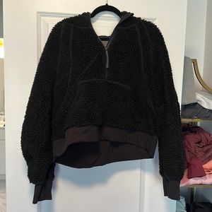 Lululemon Black Sherpa Half Zip Hooded Scuba. Size M/L.